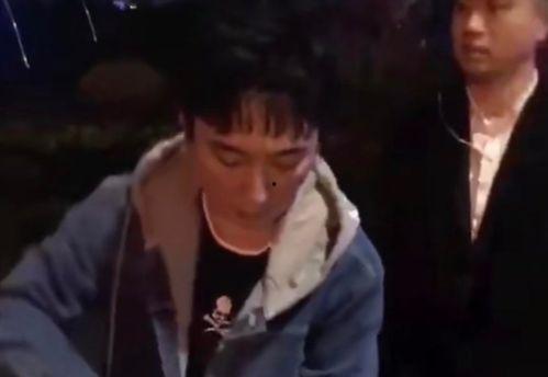 王思聪爆料炒饭视频播放,揭秘网红美食背后的故事  第2张